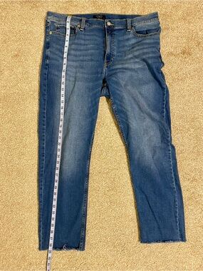 Banana Republic Women’s Indigo Blue Slim Jeans